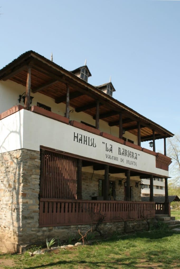 Hanul La Barieră